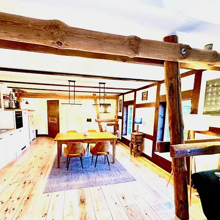 Luzin 2-5 Pers - Luxus, Steg, Boot شقة