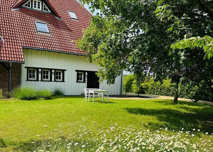 Apartment Luzin 2-5 Pers - Luxus, Steg, Boot Rothehaus